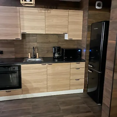 By Neptune - Indonesien Apartment Boissy-Saint-Leger